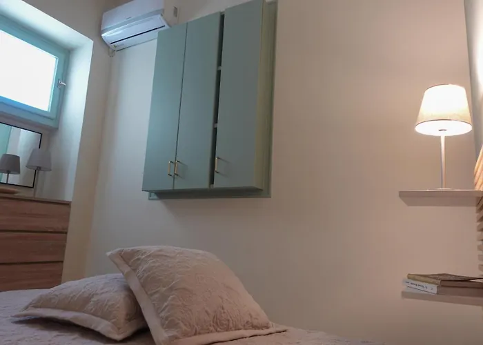 Callista Apartment